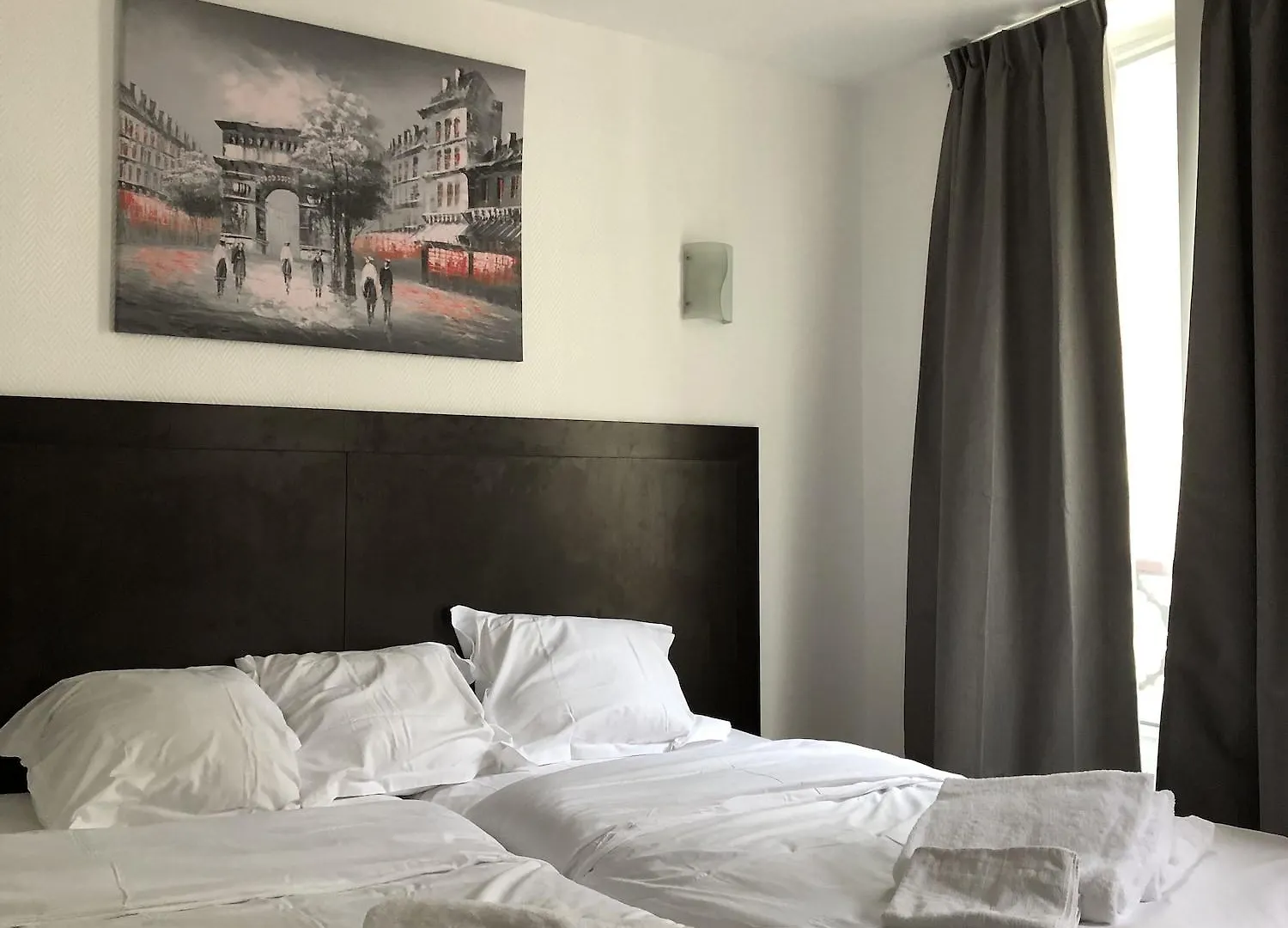 Hotel De Bordeaux Paris 2*,