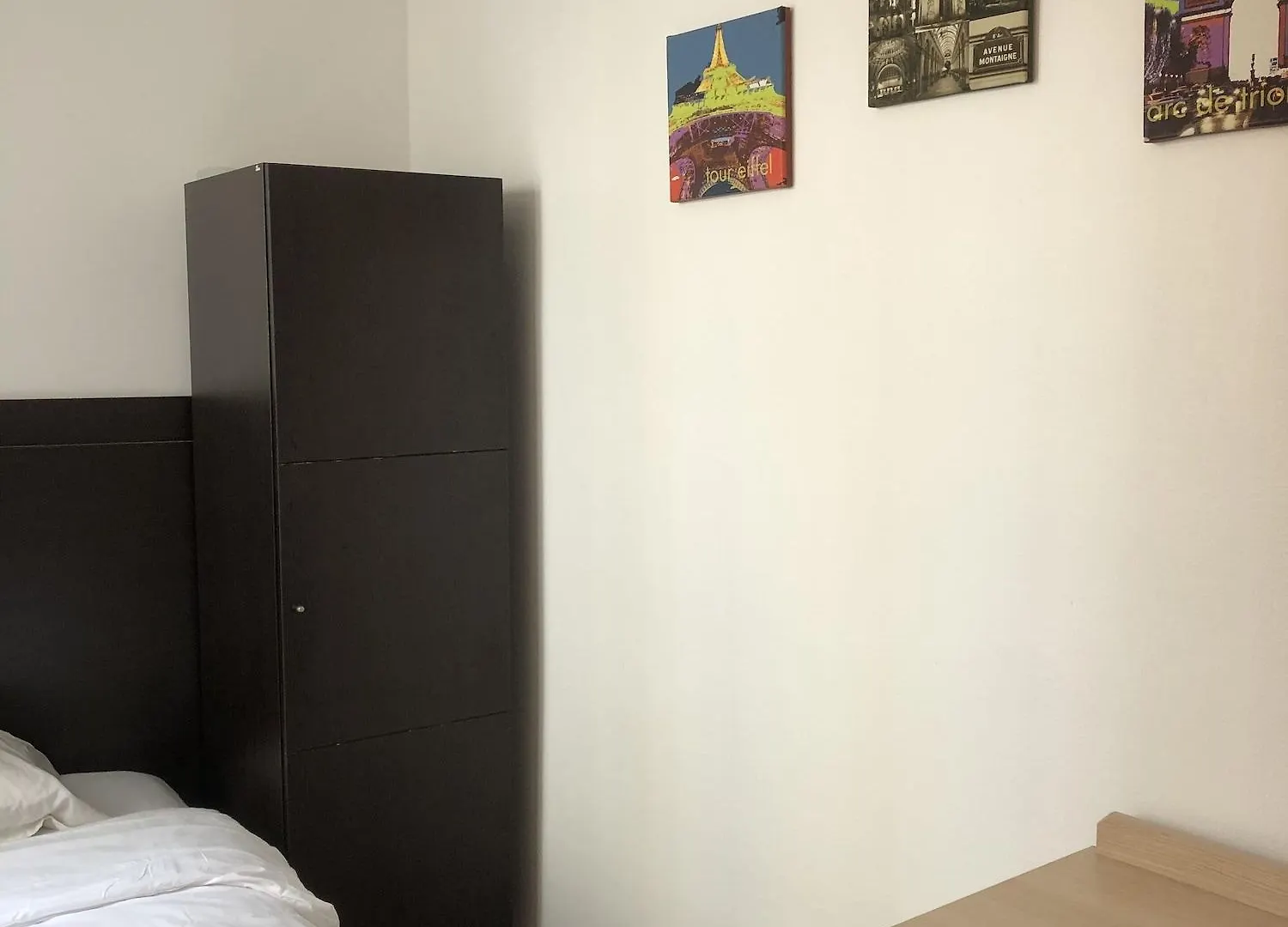 **  Hotel De Bordeaux Paris France