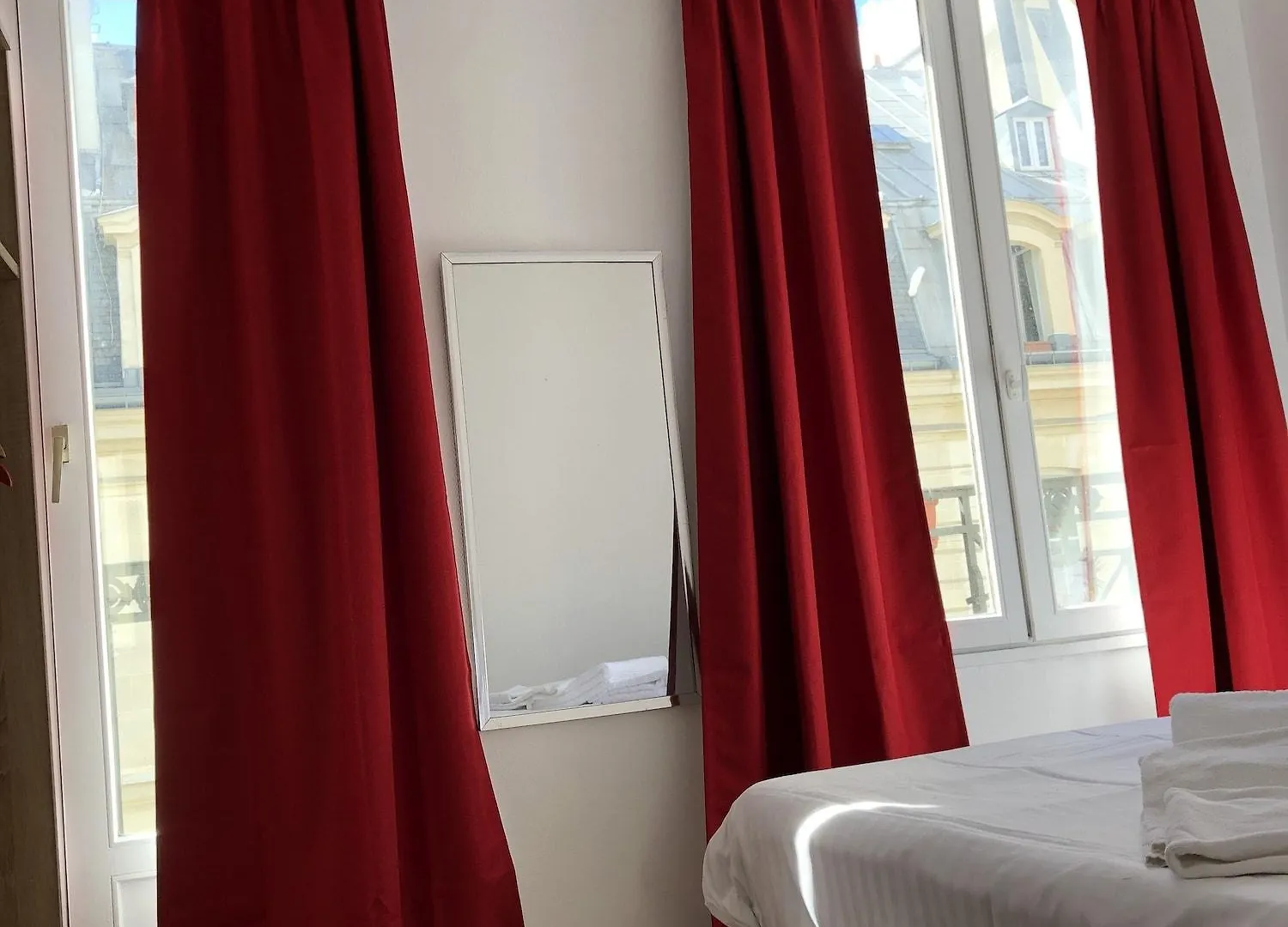 Hotel De Bordeaux Paris France